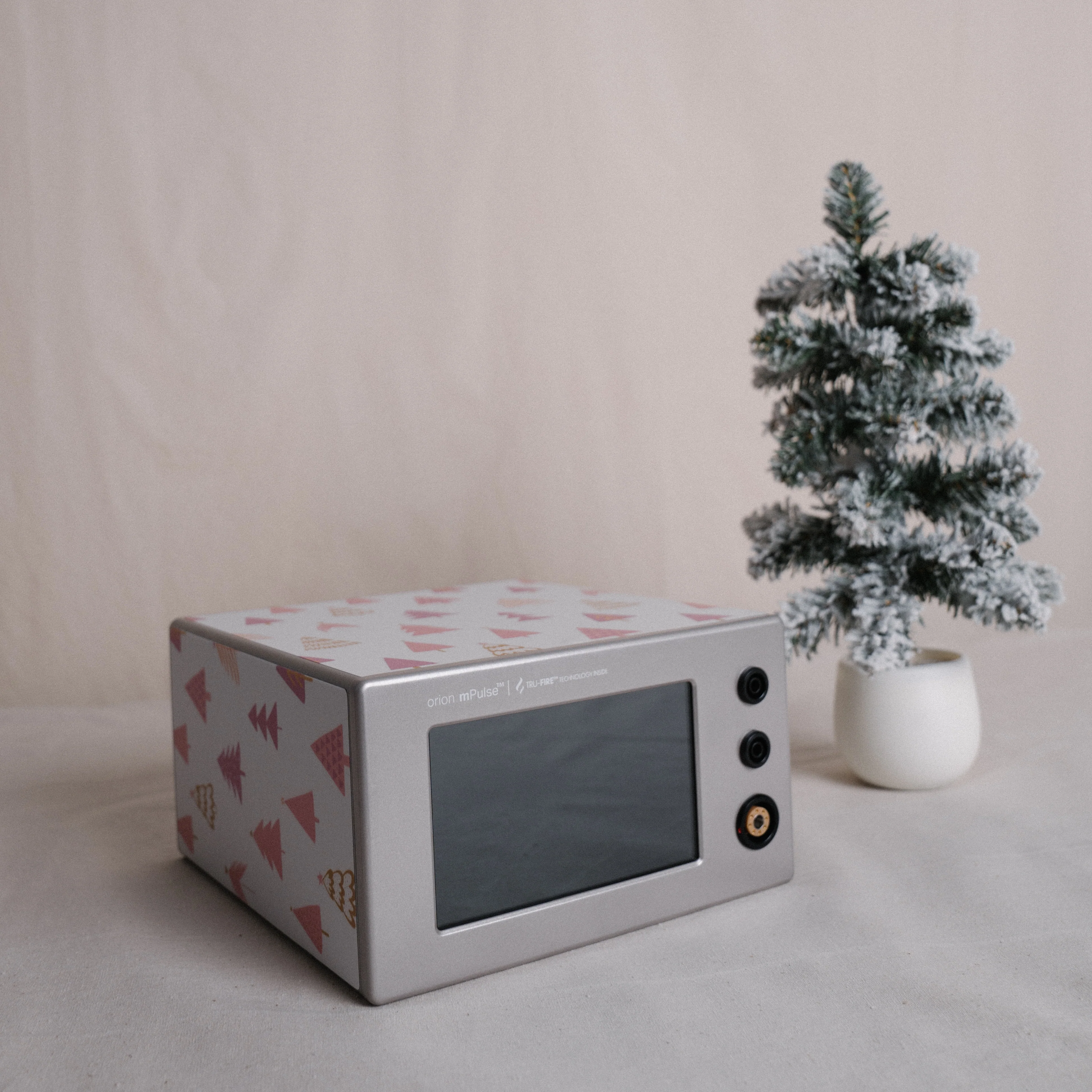 Blushing Evergreen - Orion mPulse® Vinyl Cover - Image 3
