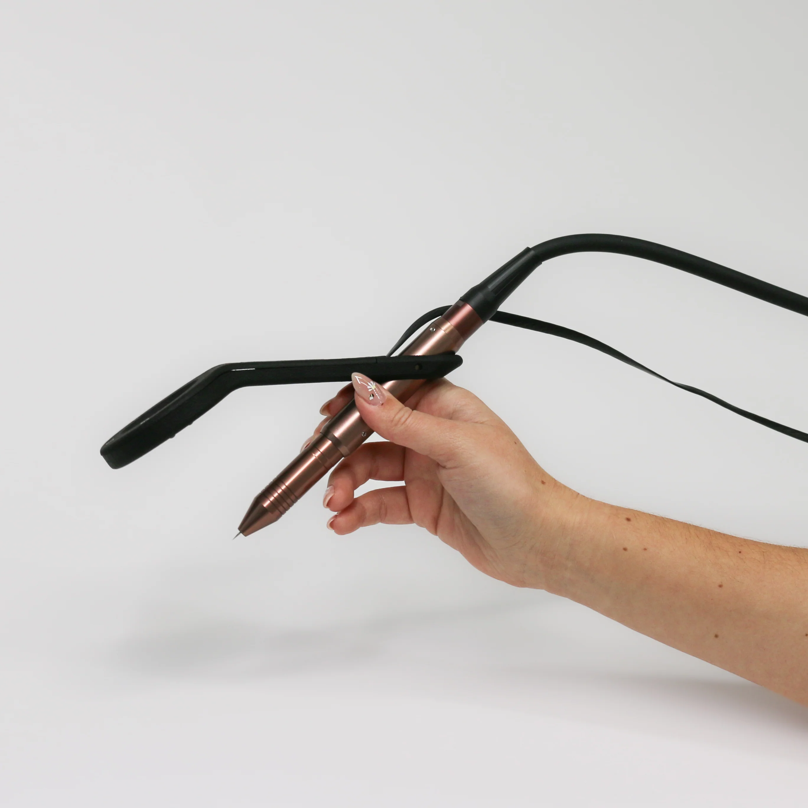 Sunstone eclips™ Auto Darkening Lens with Magnification - Image 2